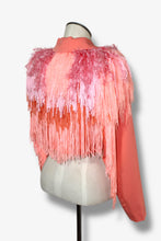 Lade das Bild in den Galerie-Viewer, CROPPED FRINGE BLAZER // PEACH