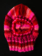 Lade das Bild in den Galerie-Viewer, BALACLAVA // red&pink stripes