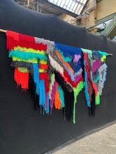 Lade das Bild in den Galerie-Viewer, TAPESTRY "BLING BLING"