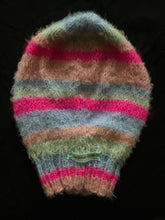 Lade das Bild in den Galerie-Viewer, BALACLAVA // candy stripes