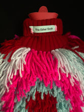 Lade das Bild in den Galerie-Viewer, FLUFF // Red Mint