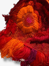 Lade das Bild in den Galerie-Viewer, EMBROIDERED JACKET // red