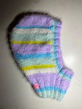 Lade das Bild in den Galerie-Viewer, BALACLAVA // pastel blue stripes