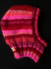 Lade das Bild in den Galerie-Viewer, BALACLAVA // red&pink stripes