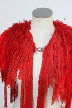 Lade das Bild in den Galerie-Viewer, FRINGE COLLAR // RED