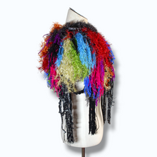 Lade das Bild in den Galerie-Viewer, FRINGE COLLAR // Glitter Rainbow