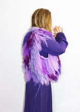 Lade das Bild in den Galerie-Viewer, FRINGE VEST // purple