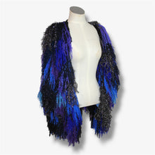 Lade das Bild in den Galerie-Viewer, FRINGE COAT short // ELECTRIC BLUE / PURPLE