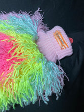 Lade das Bild in den Galerie-Viewer, FLUFF // candy - pastels