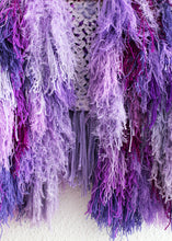 Lade das Bild in den Galerie-Viewer, FRINGE VEST // purple