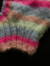 Lade das Bild in den Galerie-Viewer, BALACLAVA // candy stripes