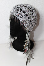 Lade das Bild in den Galerie-Viewer, CROCHET HEADPIECE // silver