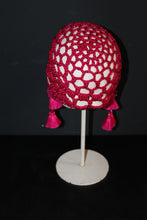 Lade das Bild in den Galerie-Viewer, CROCHET HEADPIECE // Pink