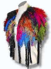 Lade das Bild in den Galerie-Viewer, FRINGE COLLAR // Glitter Rainbow