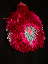 Lade das Bild in den Galerie-Viewer, FLUFF // Red Mint