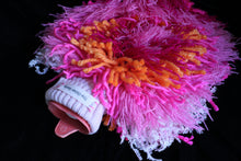 Lade das Bild in den Galerie-Viewer, FLUFF // pink & orange