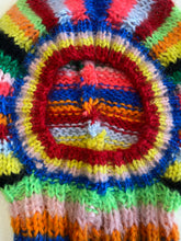Lade das Bild in den Galerie-Viewer, BALACLAVA // multicolor stripes