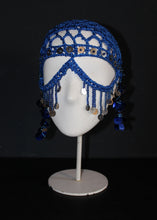 Lade das Bild in den Galerie-Viewer, BLUE CROCHET MASK