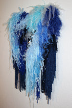 Lade das Bild in den Galerie-Viewer, TAPESTRY - ELECTRIC BLUE
