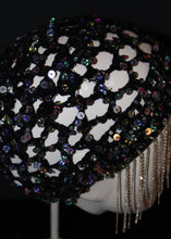 Lade das Bild in den Galerie-Viewer, DISCO SEQUIN - CROCHET HEADPIECE // black-iris