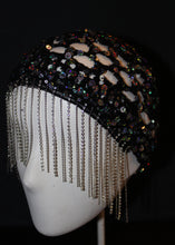 Lade das Bild in den Galerie-Viewer, DISCO SEQUIN - CROCHET HEADPIECE // black-iris