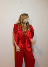Lade das Bild in den Galerie-Viewer, FRINGE VEST // red , neon orange