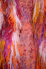 Lade das Bild in den Galerie-Viewer, FRINGE COAT red/orange