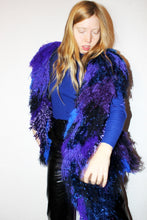 Lade das Bild in den Galerie-Viewer, FRINGE VEST long // electric blue , lilac