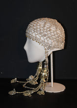 Lade das Bild in den Galerie-Viewer, GOLDEN CROCHET HEADPIECE