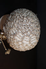 Lade das Bild in den Galerie-Viewer, GOLDEN CROCHET HEADPIECE