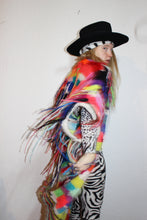 Lade das Bild in den Galerie-Viewer, INTASIA COAT - Rainbow squares