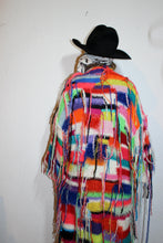Lade das Bild in den Galerie-Viewer, INTASIA COAT - Rainbow squares