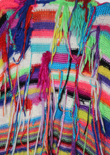 Lade das Bild in den Galerie-Viewer, INTASIA VEST - Rainbow squares