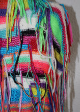 Lade das Bild in den Galerie-Viewer, INTASIA VEST - Rainbow squares