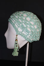 Lade das Bild in den Galerie-Viewer, CROCHET HEADPIECE // mint
