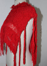Lade das Bild in den Galerie-Viewer, KNITTED COLLAR / SHOULDERPIECE - red