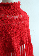 Lade das Bild in den Galerie-Viewer, KNITTED COLLAR / SHOULDERPIECE - red