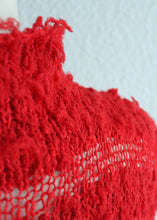 Lade das Bild in den Galerie-Viewer, KNITTED COLLAR / SHOULDERPIECE - red