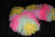 Lade das Bild in den Galerie-Viewer, FRINGE SLIPPERS // YELLOW - PASTEL
