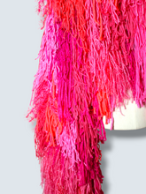 Lade das Bild in den Galerie-Viewer, FRINGE JACKET // CROPPED Pink-neon red
