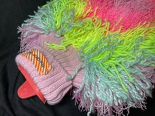 Lade das Bild in den Galerie-Viewer, FLUFF // candy - pastels
