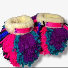 Lade das Bild in den Galerie-Viewer, FRINGE PUSHEN - pink/blue/green/black
