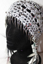 Lade das Bild in den Galerie-Viewer, CROCHET HEADPIECE // silver

