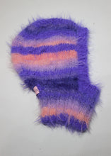 Lade das Bild in den Galerie-Viewer, BALACLAVA // FLUFFY LiLAC-ROSE
