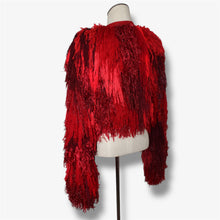 Lade das Bild in den Galerie-Viewer, FRINGE JACKET // CROPPED RED
