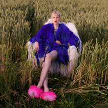Lade das Bild in den Galerie-Viewer, FRINGE COAT LONG // BLUE
