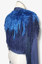 Lade das Bild in den Galerie-Viewer, CROPPED FRINGE BLAZER // NIGHT BLUE
