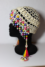 Lade das Bild in den Galerie-Viewer, CROCHET HEADPIECE // popcorn multi - creme
