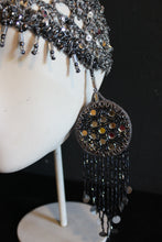 Lade das Bild in den Galerie-Viewer, CROCHET HEADPIECE // silver
