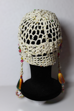 Lade das Bild in den Galerie-Viewer, CROCHET HEADPIECE // popcorn multi - creme
